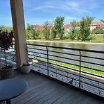 Apartment Danube